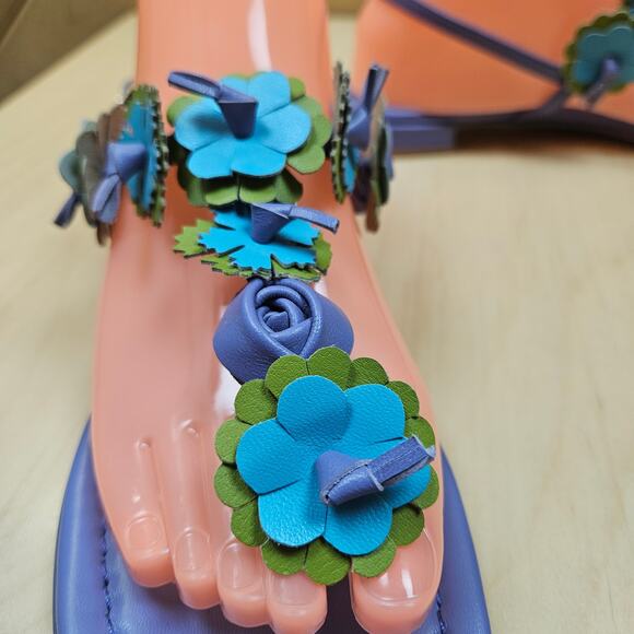 DIANTHUS by Jeffrey Campbell slingback thong sandal Floral detail - Picture 6 of 8